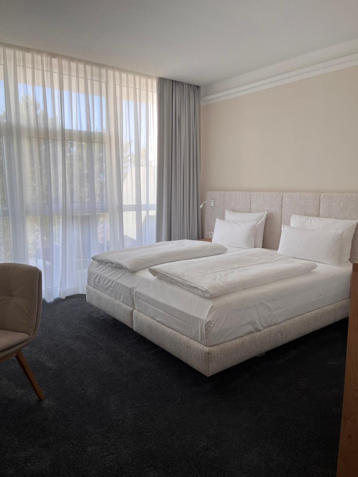 Strandhotel Fischland เดียร์ฮาเกิน ภายนอก รูปภาพ