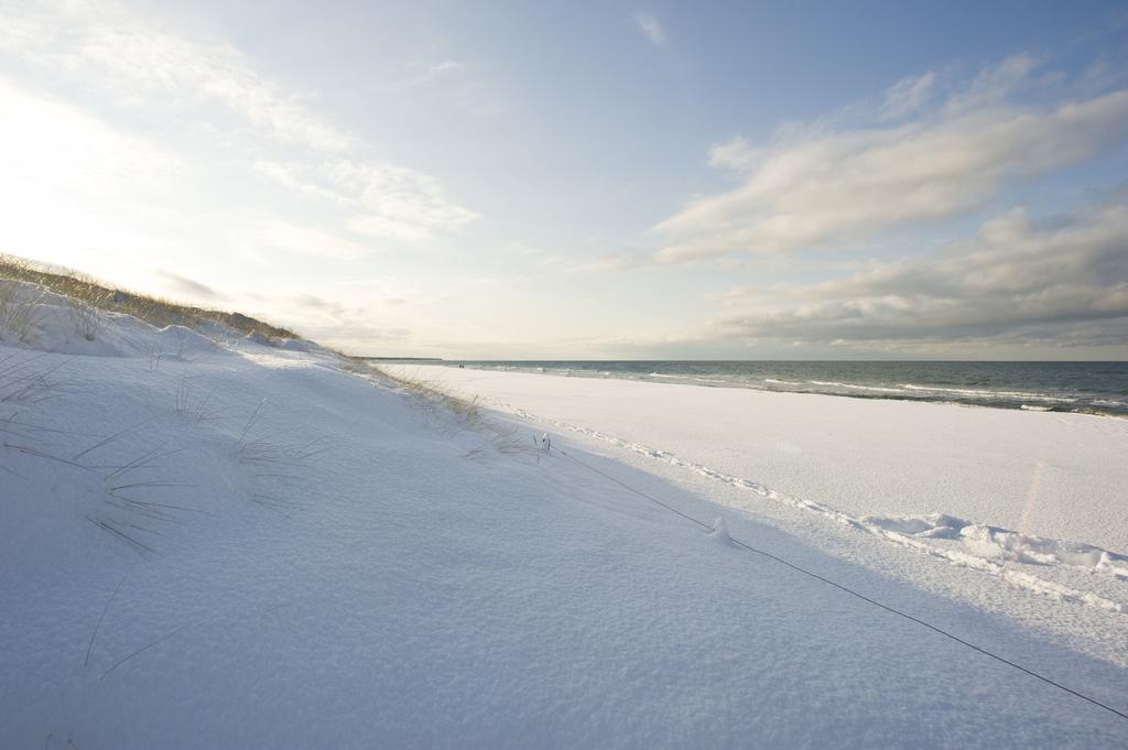 Strandhotel Fischland เดียร์ฮาเกิน ภายนอก รูปภาพ